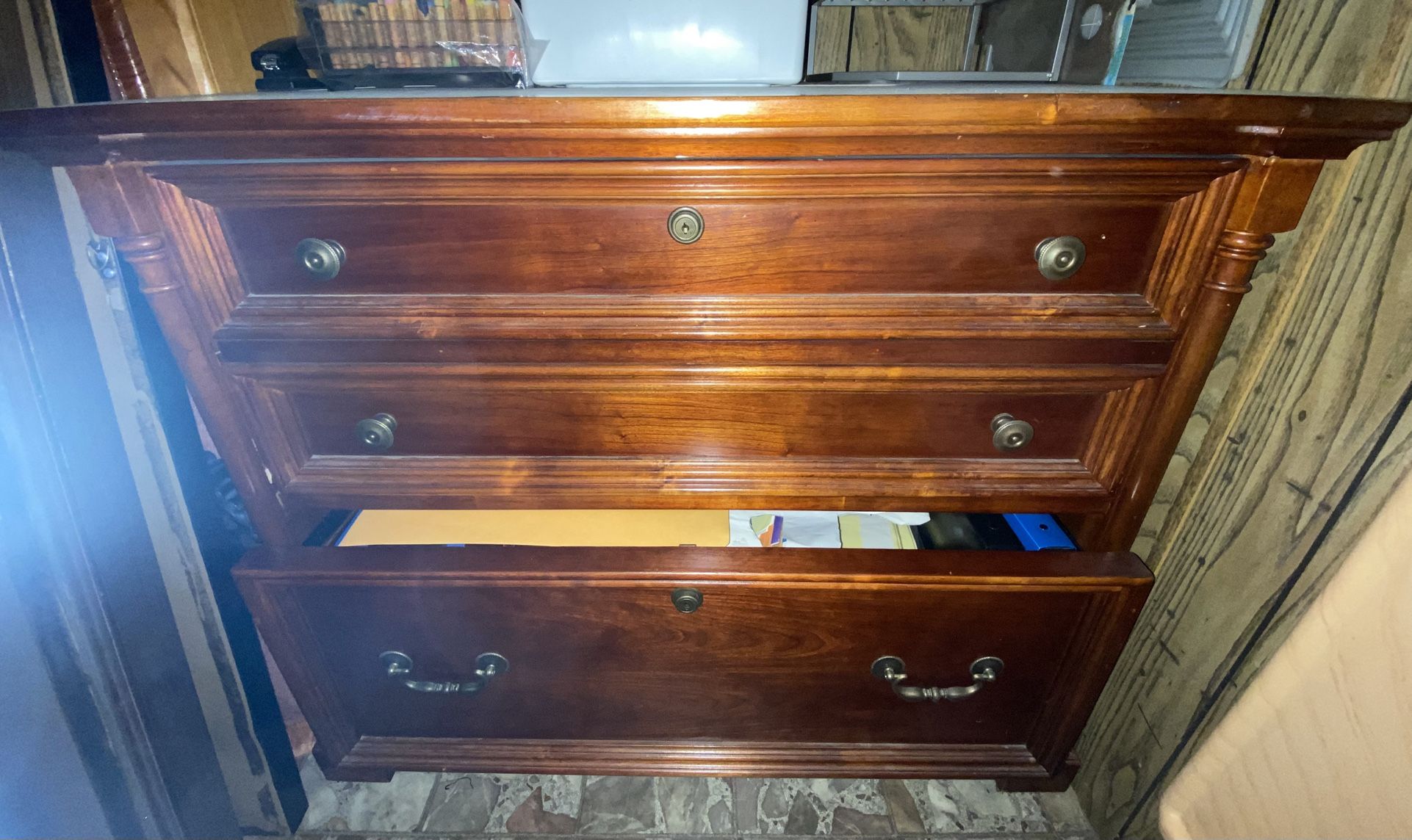 2 Drawers File cabinet/Storage, A Lot The Paper Archives 