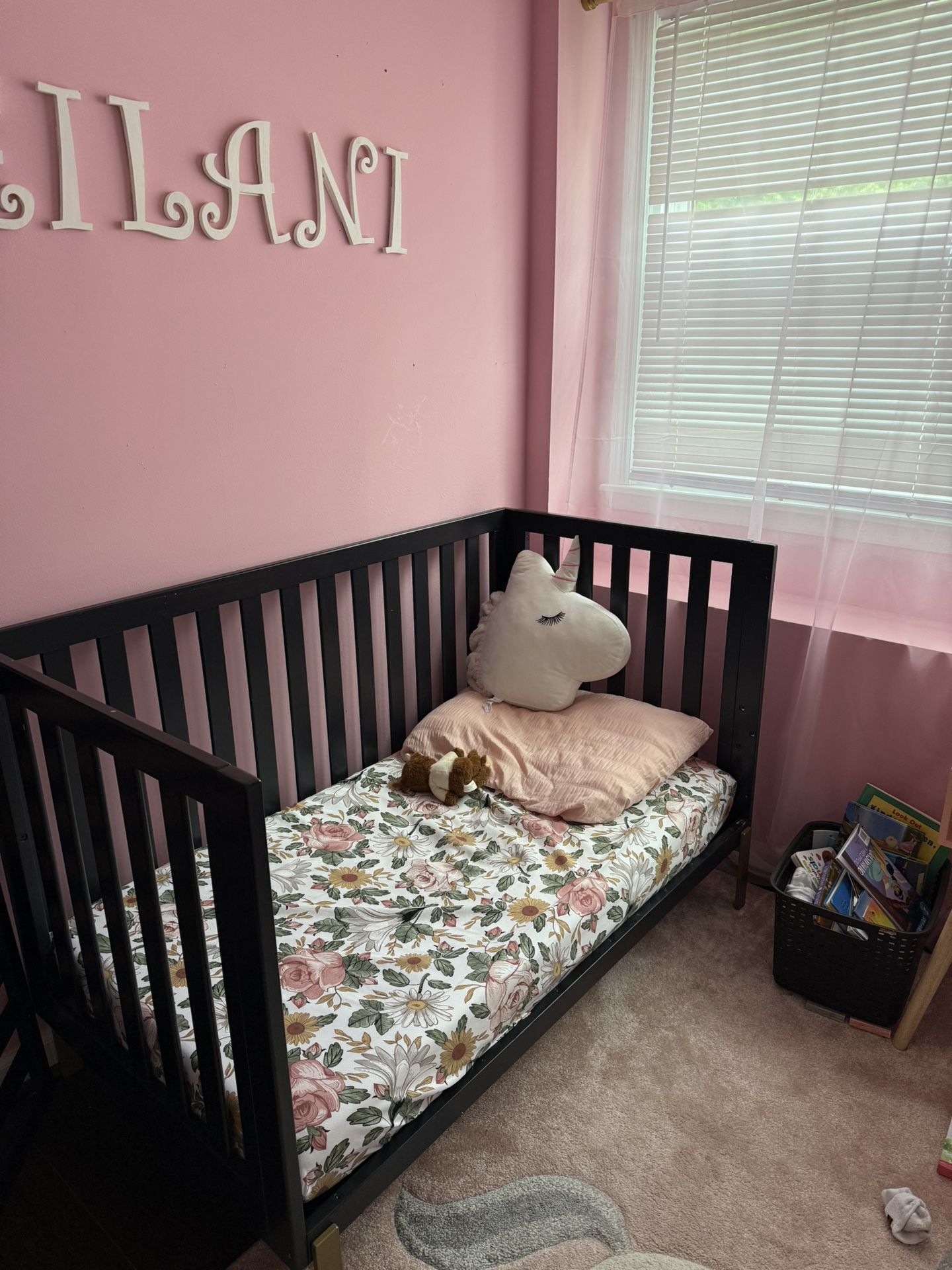 Delta Crib