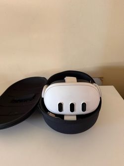 Meta Quest 3 512GB VR Headset w/ Controllers