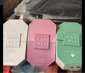 Perfume /Fragrances