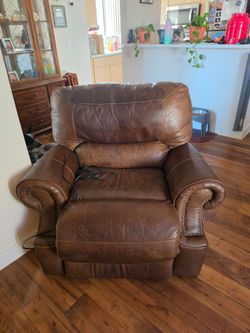 Leather chair recliner