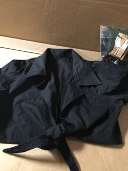 Ladies tie up top lot of 2