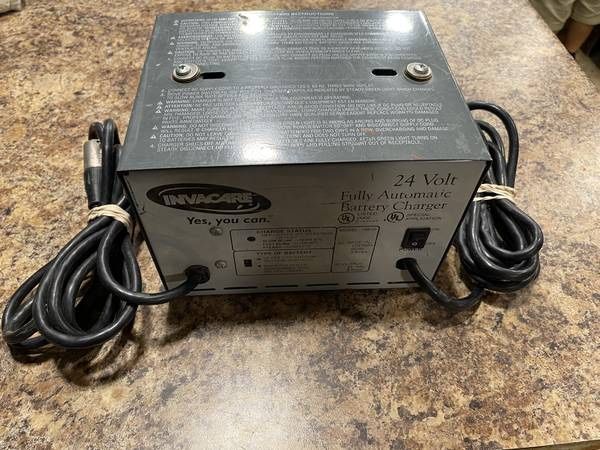 Invacare 16810 Wheelchair Battery Charger Fully Automatic 24 Volt