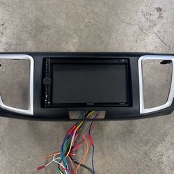 SJOYBRING D006 7in LCD Screen Stereo