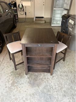 Kitchen table for 2