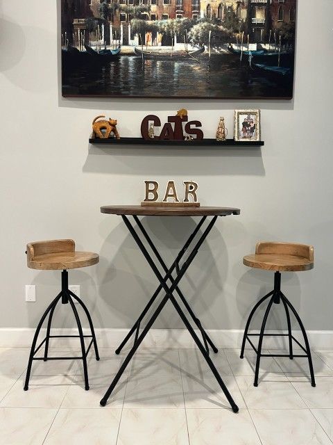 Bistro Table & Stools 