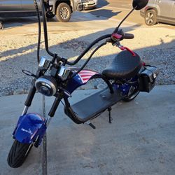 M3P 3000w / 60V Electric Chopper Scooter