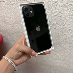 IPHONE 12 128GB UNLOCKED