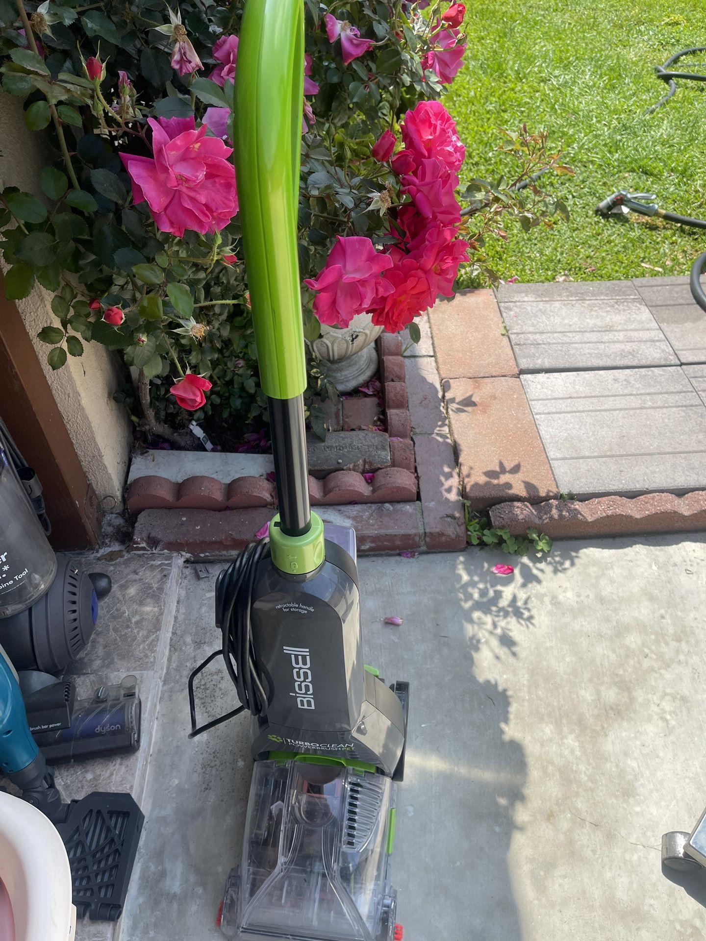 Bissell carpet cleaner