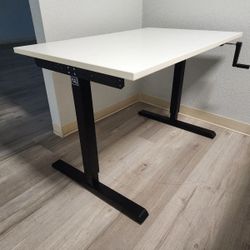 Retractable Standing office desk - 4 desks