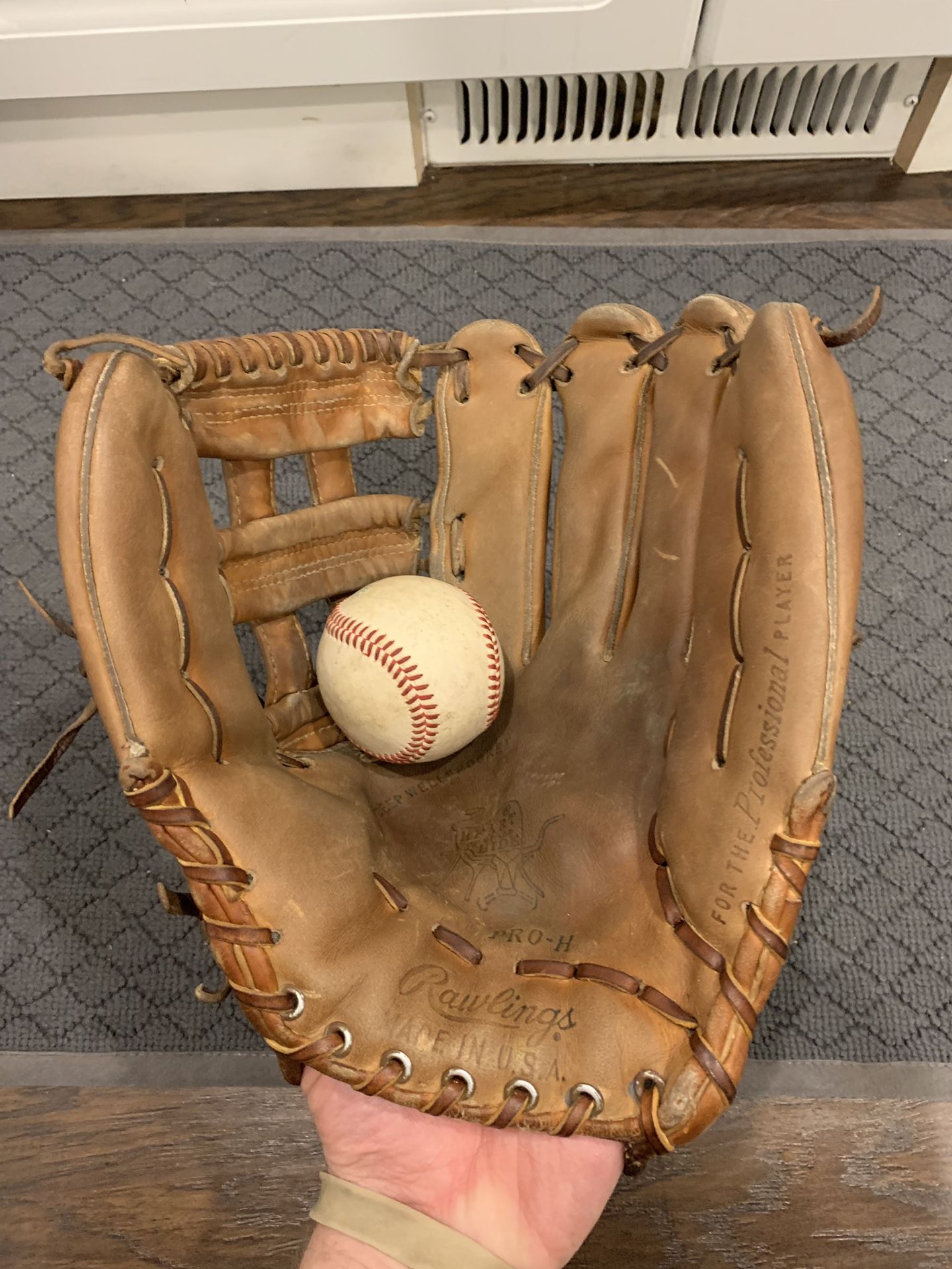 Rawlings Heart of the Hide Baseball Glove