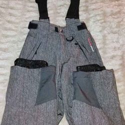 FIRM IN MERCED ‼️ BOYS SNOW PANTS SIZE 5 /6