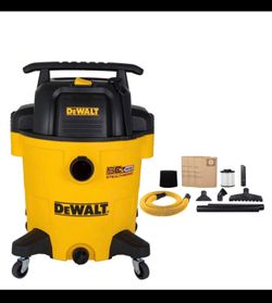 DeWalt 12-Gallon 5.5 HP Stealthsonic Quiet Wet Dry Vacuum