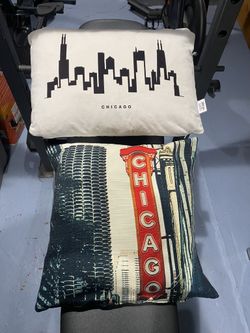 Chicago Throw Pillows