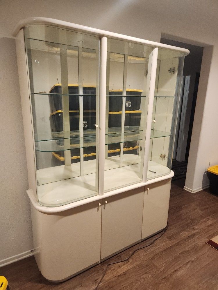 Beautiful 2-piece Display Cabinet