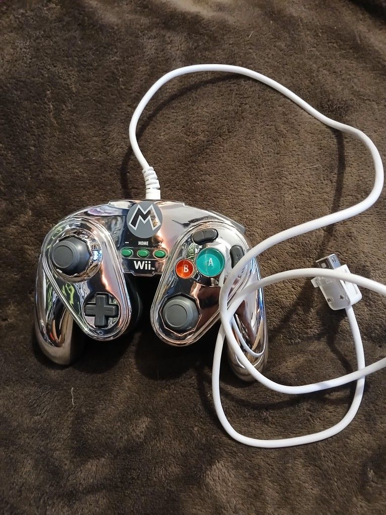 Metal Mario Wii U Controller