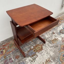 Kids Adjustable Height Desk 