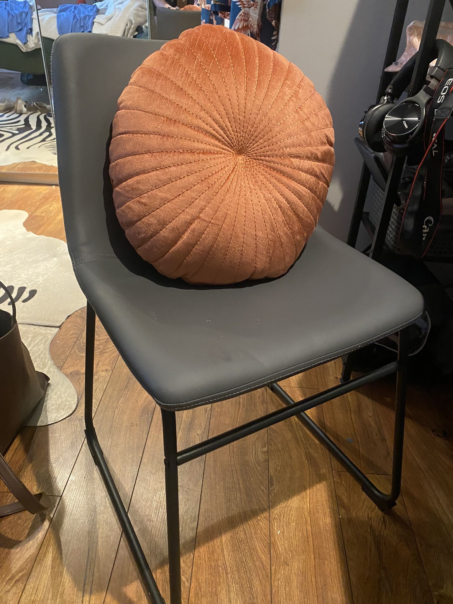 Supported Desk Chair