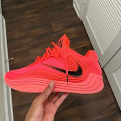 NIKE GREEK FREAK 7 SIZE 14