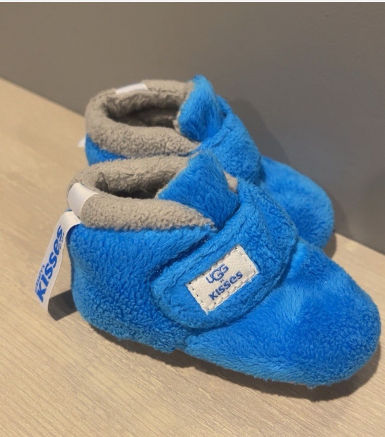 Kisses X Uggs