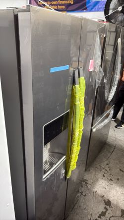 Whirlpool side-by-side refrigerator