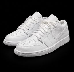 Nike Air Jordan 1 Low “Triple White”