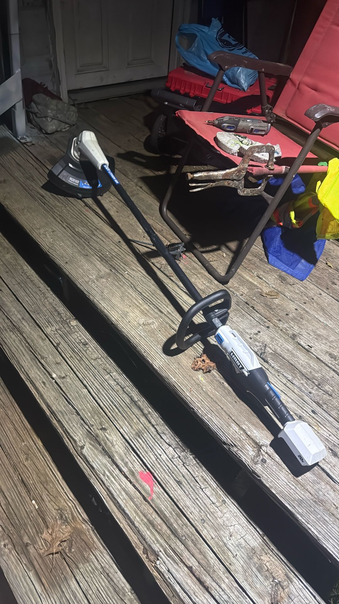 Hart 20 Volt Weed Eater With Battery