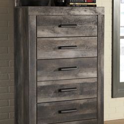 Chest , Storage With Drawers 