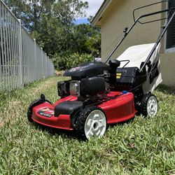 Like New Toro Self Propelled Lawn Mower. 