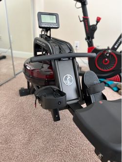 Obsidian Surge Water Rower