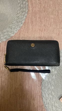 Tori Burch wallet