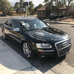 2007 Audi S8