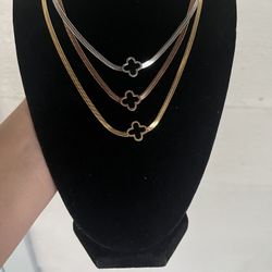 Four Leaf Clover Necklace 