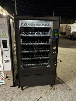 Snack Vending Machine