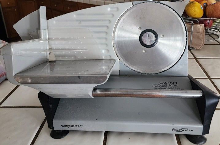 Food Slicer: Waring Pro