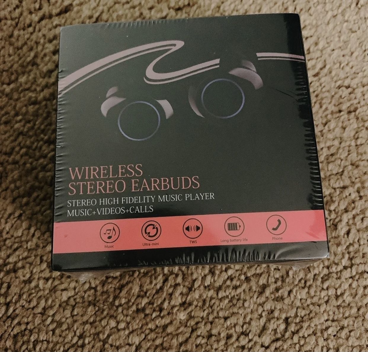 wireless earbuds