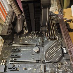 Msi Z270 Carbon Pro Motherboard With I7-7700k Cpu With Cooler Installed