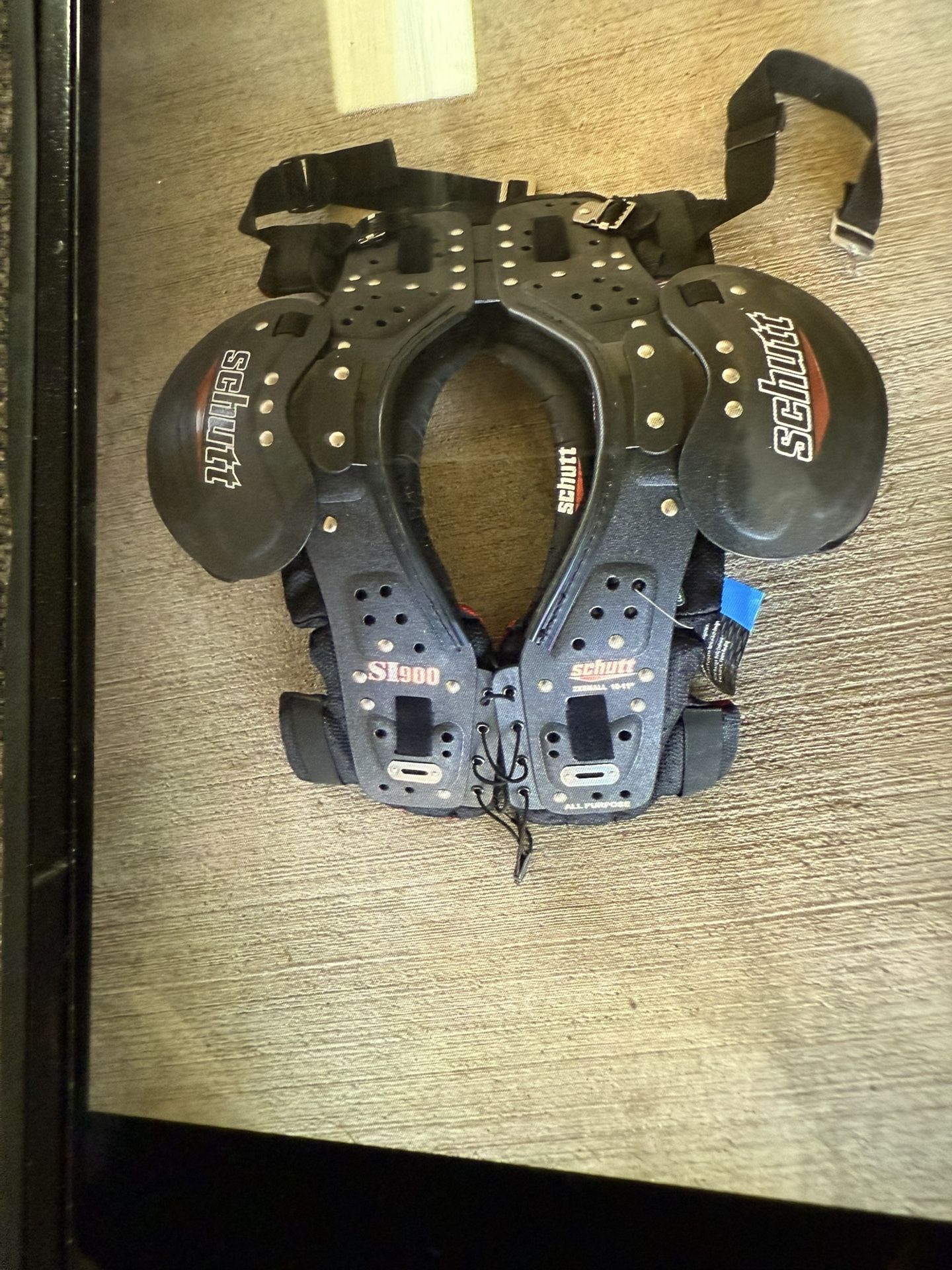 Shoulder Pads