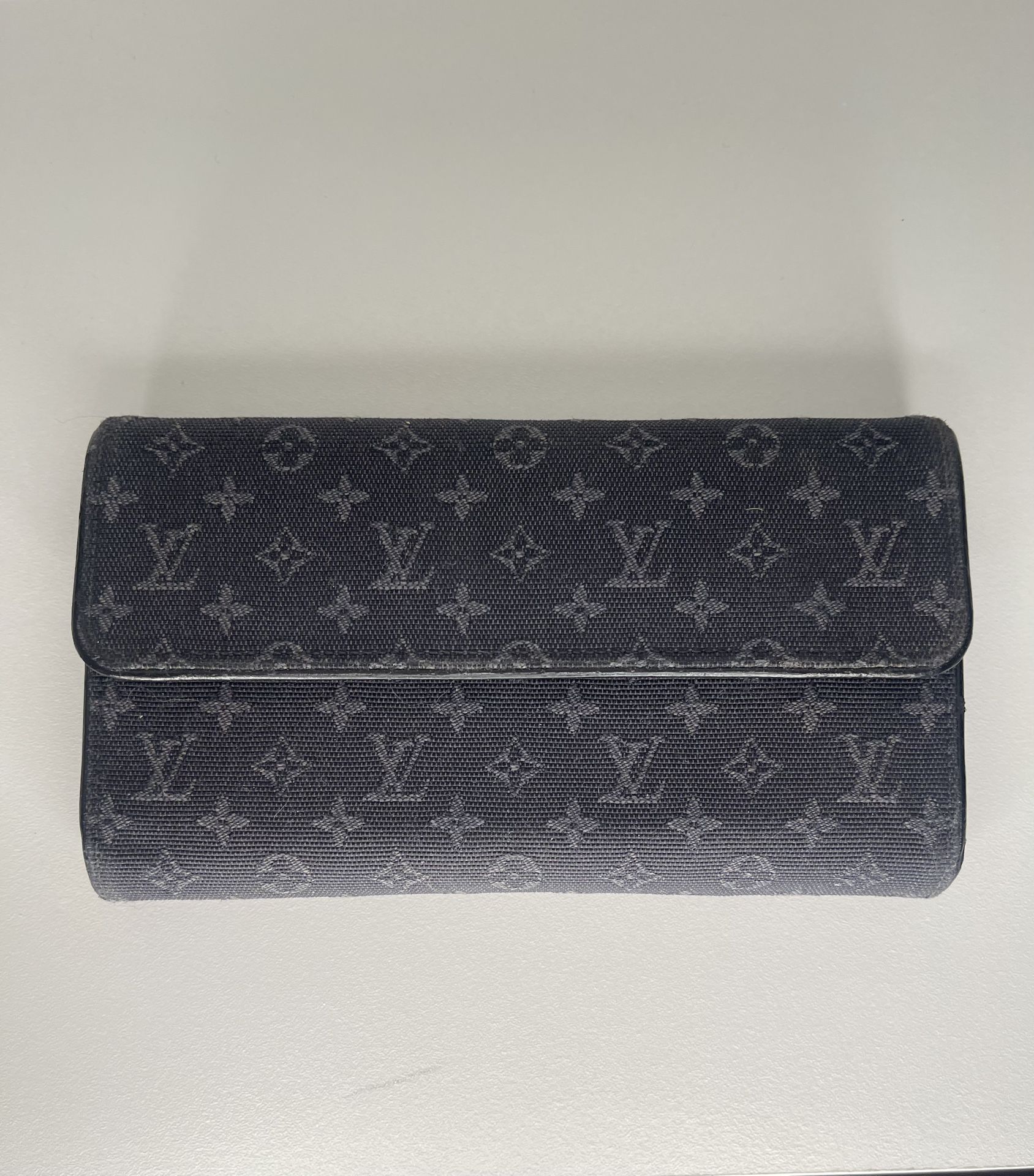 Louis Vuitton Wallet