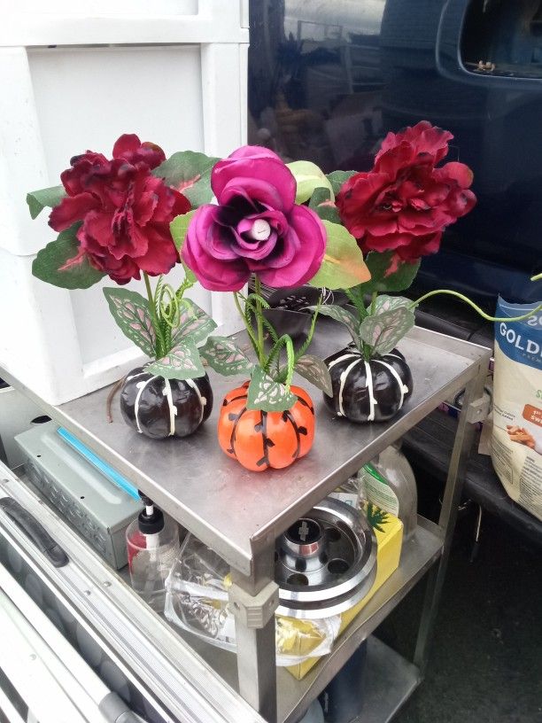 Halloween Flowers 