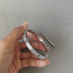 Love Bangle Stainless Steel 18k Yellow Gold Plated Unisex Non Tarnish 