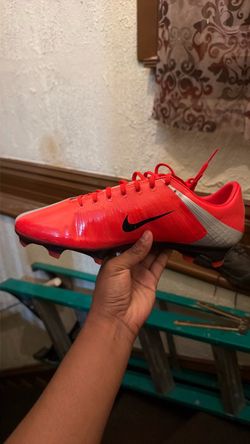 Mercurial Superfly RGN FG SE
