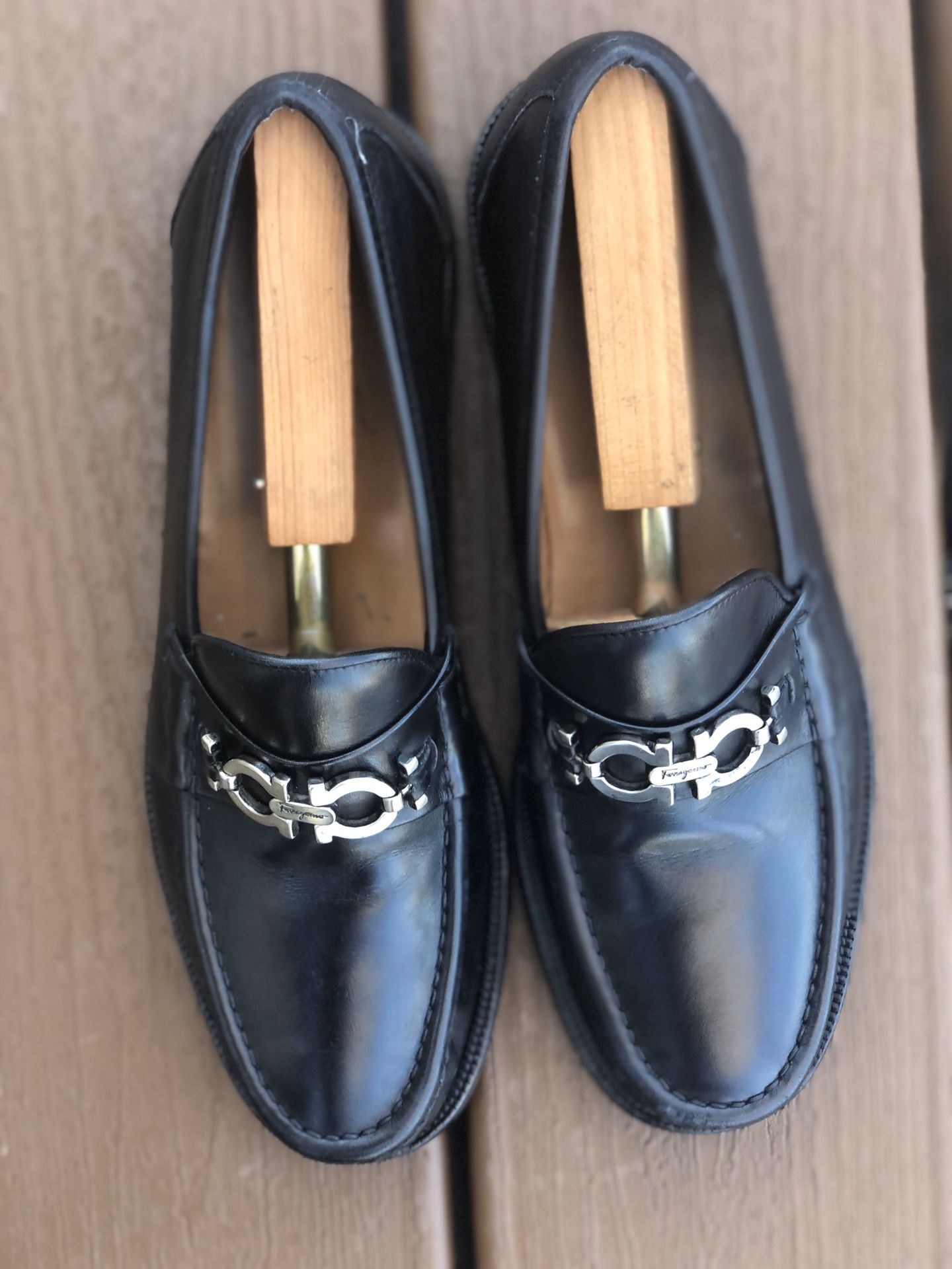 Auth Salvatore Ferragamo Size 8 - OBO