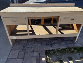 Free Work Bench
