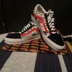 Stranger Thing Vans 
