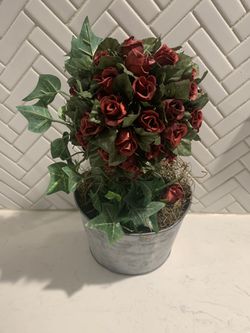Topiary flower -w/ rustic holder