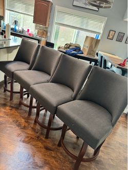 Set of 4 Bar Chairs