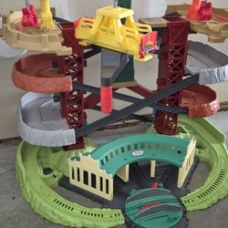 Thomas The Tank Engine Multi level Track Set