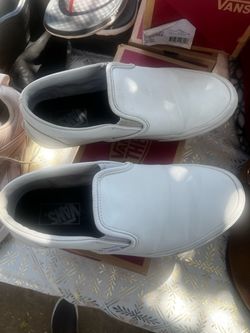 Vans tennis shoes