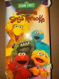 Sesame Street Sings Karaoke (VHS)
